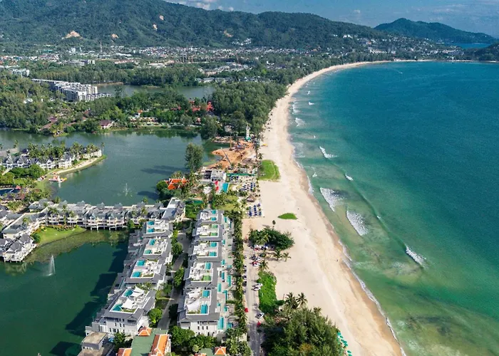Beautiful Apartment With Pool In Laguna Phuket